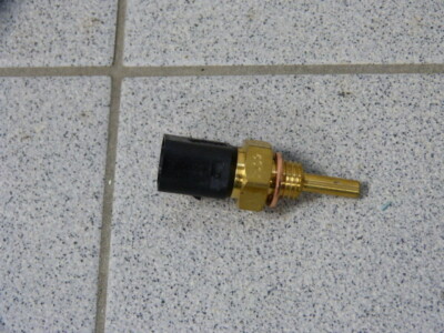 Bobcat E32 770 Temperatur Sensor Kühlflüssigkeit Kühlsystem coolant temp 7030443