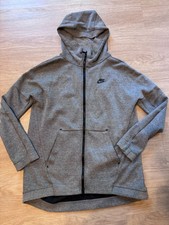 Nike Tech Women  s Small Gray Full Zip Fleece Cape Hoodie Sweatshirt 811710-063