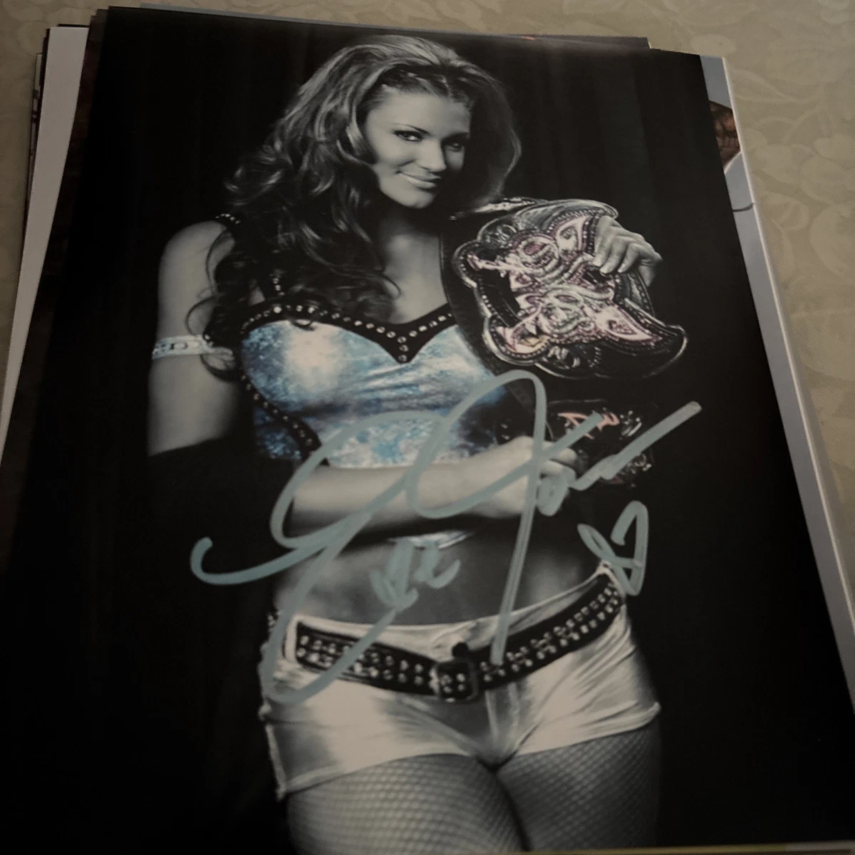 Фотографии с автографами оригинальные Eve Torres Wrestling