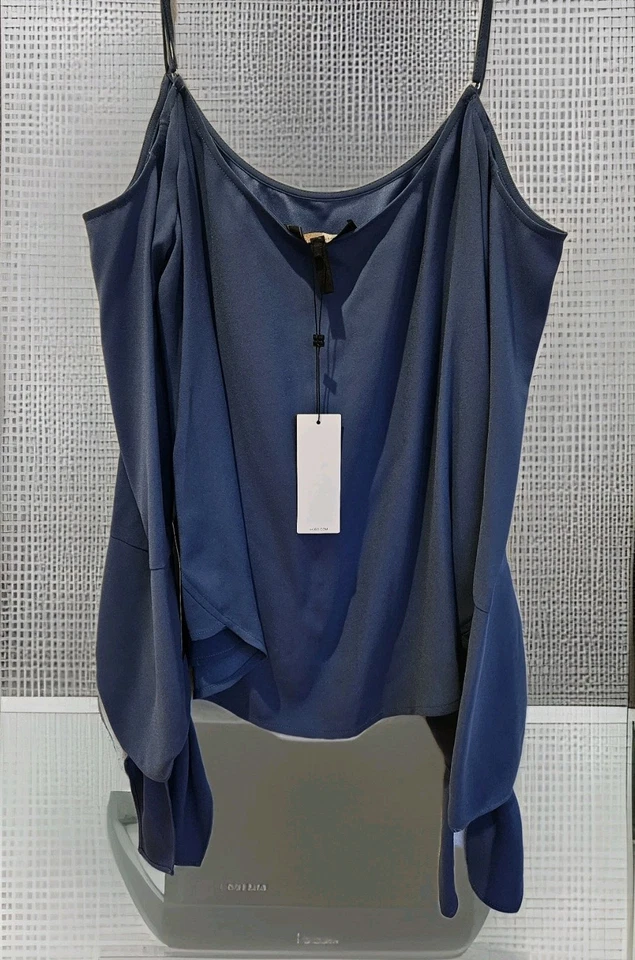 BCBG MaxAzria Nicholette Blouse NWT Vintage Blue Size Medium Tie Sleeve Detail - Image 2 of 4