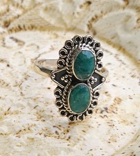 Sterling Silver And Natural Green Emerald Ring Approximate Size 7/8