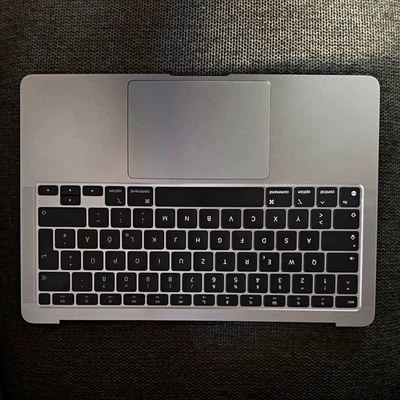 Apple MacBook Air 13" M1 · 8GB · 256GB