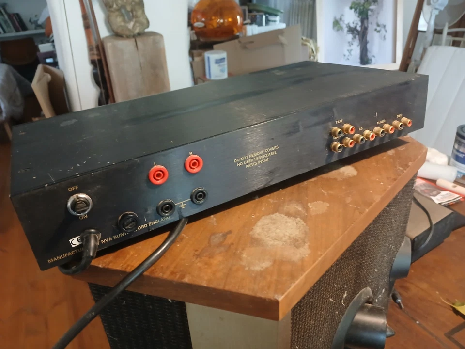 The  NVA AP20 integrated amplifier. - Immagine 2 di 3