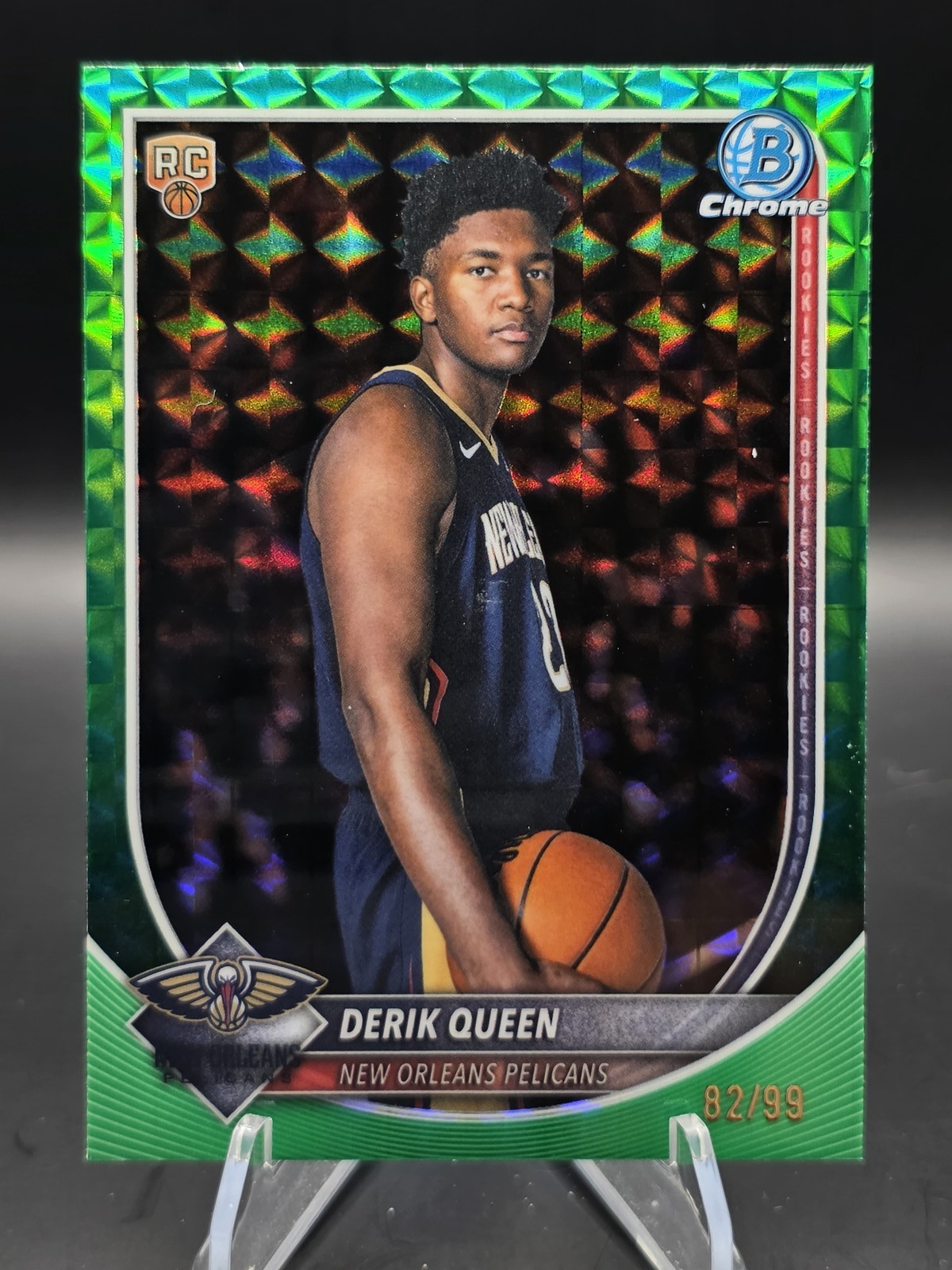 2025 Bowman Chrome DERIK QUEEN Green Mojo Refractor #/99 #BCV-13 Pelicans