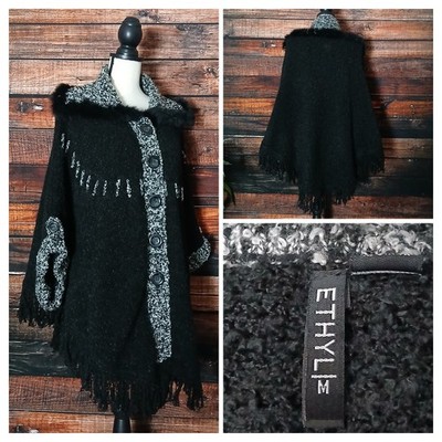 Ethyl Poncho Sweater M Black Button Front Chunky Knit Fringe Faux Fur Trim Cape
