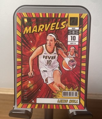 2025 Donruss WNBA Lexie Hull Gold Marvels /10 SSP Indiana Fever  