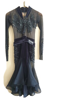 Atemberaubendes schwarzes Swarowski Latein Tanz/Wettbewerb Kleid Gr.XS-S 