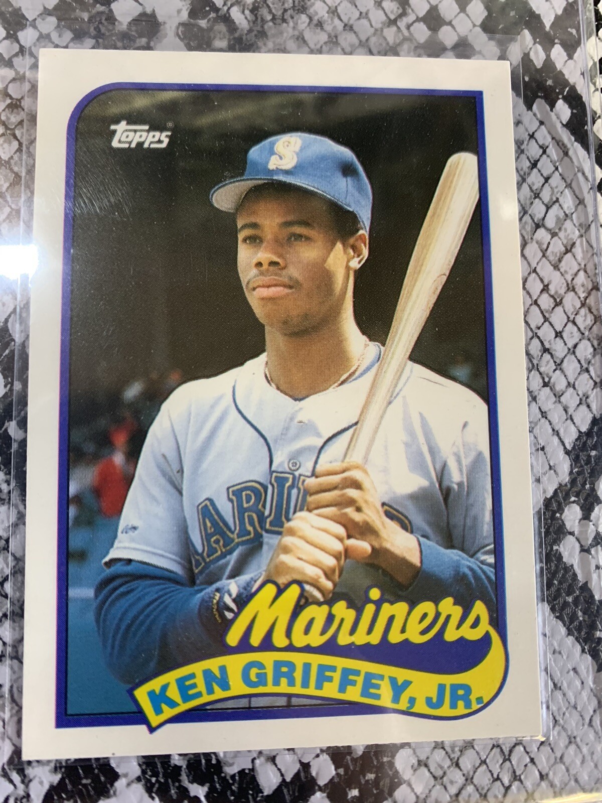 1989 Topps Traded - Ken Griffey Jr #41T (RC)