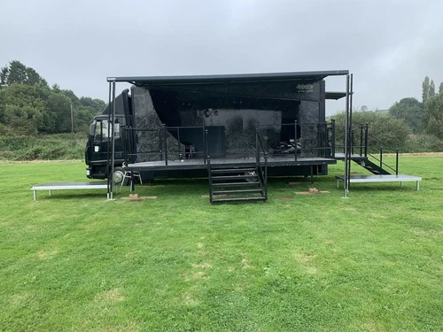 Unique 2004 Iveco Eurocargo mobile stage with built in generator - Picture 2 of 9