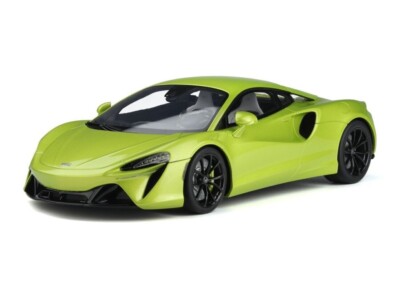 1/18 McLaren Artura 2021 (Green) Resin Model Car Limited by GT