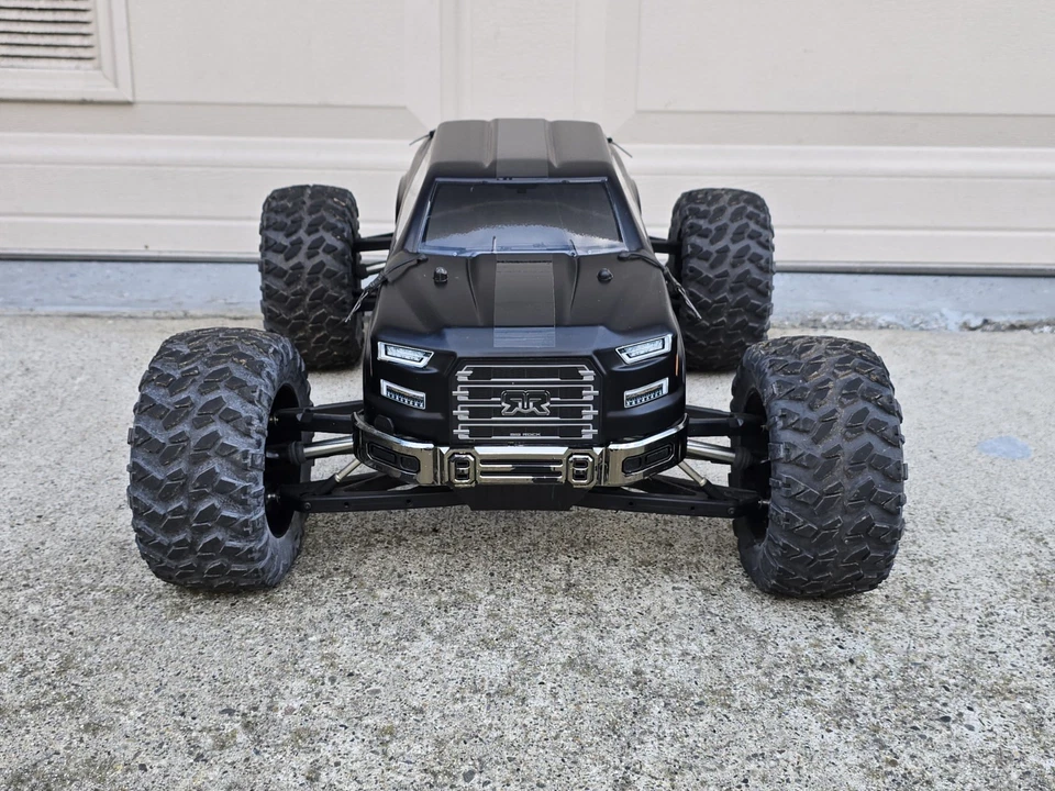 RARE Arrma Nero Big Rock 6S BLX Brushless RTR Monster Truck w/Diff Brain TTX300 - Image 4 of 4
