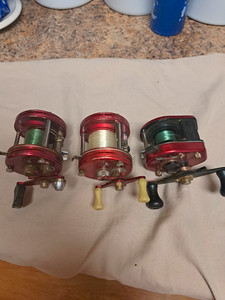 celsius ice fishing reel 2BB Model:JIS79XHMF Hook Wire Guide: Types Drift Boat Fly Box with an orange camo
