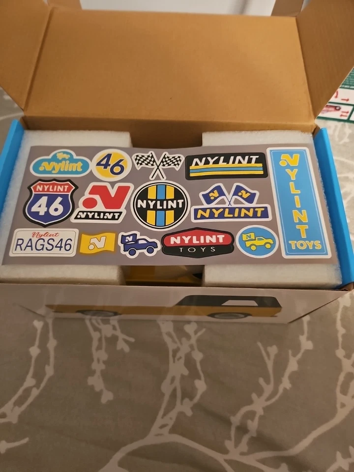 NYLINT Sunshine & Rain Metal Toy Pick Up Truck / Van - Limited Edition, Next Gen - Image 3 of 4