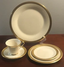 Lenox ARISTOCRAT Gold Encrusted China 5 Piece Place Setting Vintage