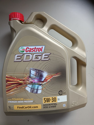 Castrol Edge Titanium FST 5W-30 LL Motoröl - 5 LL