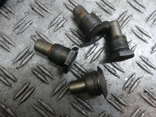 BMW R 1100 RS EZ:01 Schwingenbolzen Set 73395