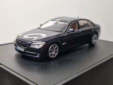 BMW 7 Series 750Li - Minichamps 1:43 - in Box Grey