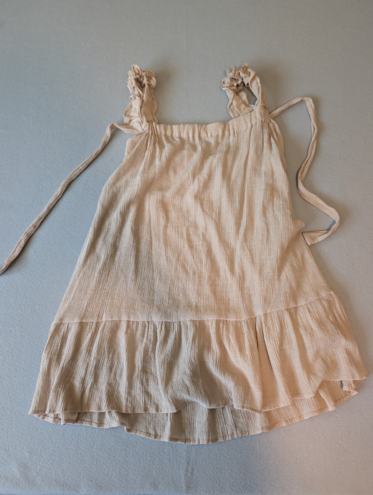 Sweet Wanderer Cream Ruffle Shift Mini Dress Neutral Tiered Bow Tie Back Sz M image 6