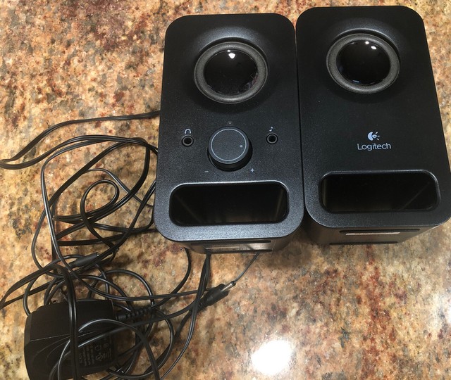 logitech multimedia speakers z150