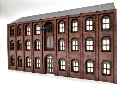 OO gauge Low Relief/Low Profile Warehouse, Modelux York 1