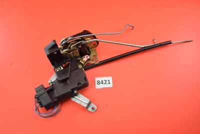 B#12 98-02 TOYOTA COROLLA FRONT RIGHT PASSENGER DOOR LATCH