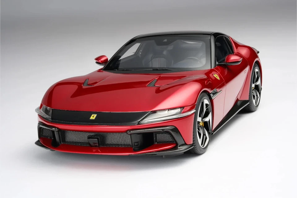 New Amalgam Ferrari 12 Cilindri 2024 1:18 Model Car Red M6305 KidBX - Image 4 of 4