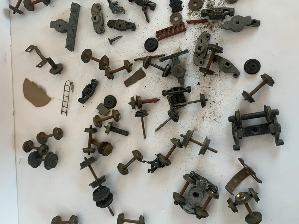 Lg Lot Vintage Train Hobby Wheels/Carriage Parts/ladders/Pieces for Repair work - Image 3 of 4