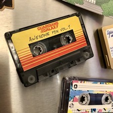 Retro Guardians Of The Galaxy Magnet, Vintage Look, Awesome mix Vol. 1, Starlord