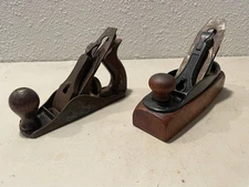 Lot of 2 Antique Stanley? Wood Planes 9-1/4" Vintage USA Hand Tools Smooth