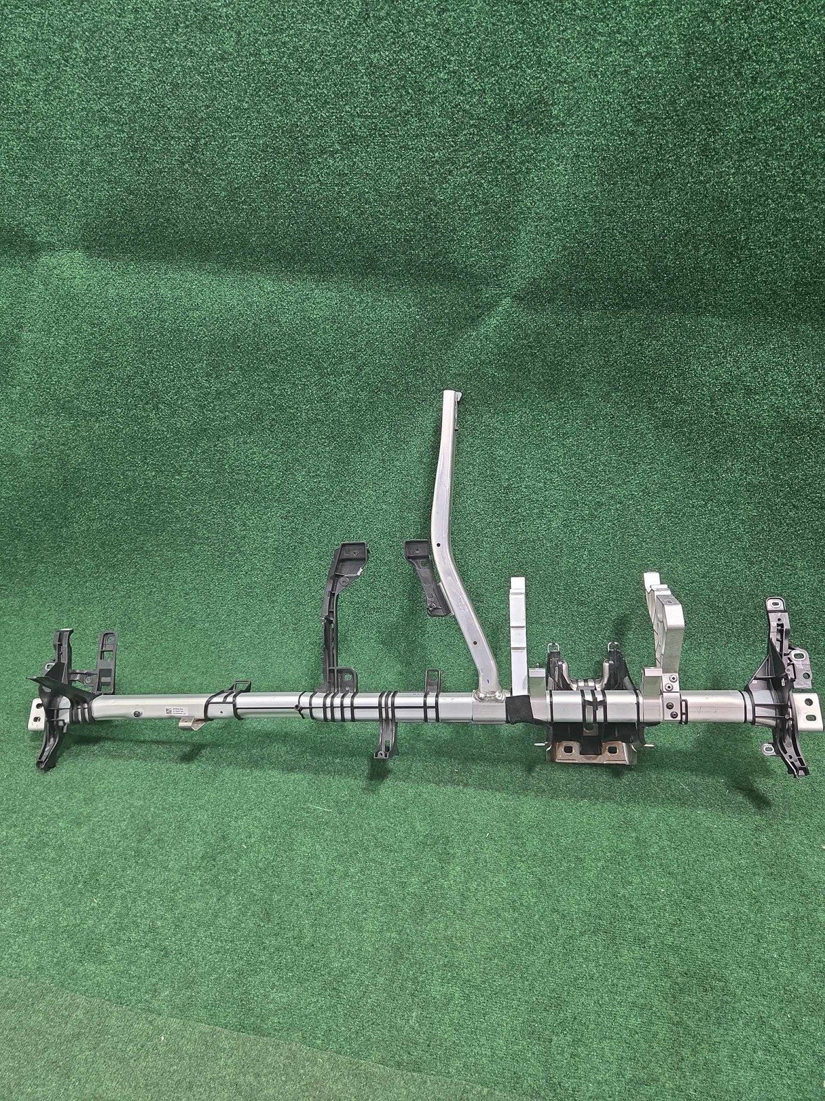 2015-2020 Mercedes Benz Dashboard Reinforcement Oem A1766801055 / A1766801455