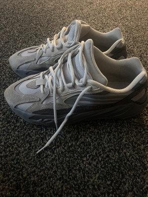 Yeezy Boost 700 V2 'Inertia' 9.5 / Inertia | Inertia | Inertia