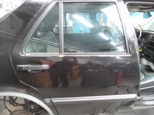 Porte arrière et accessoires Saab 9000
