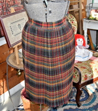 1950s Mademoiselle Mode Pleated Tartan Skirt Side Button Below Knee Size XS