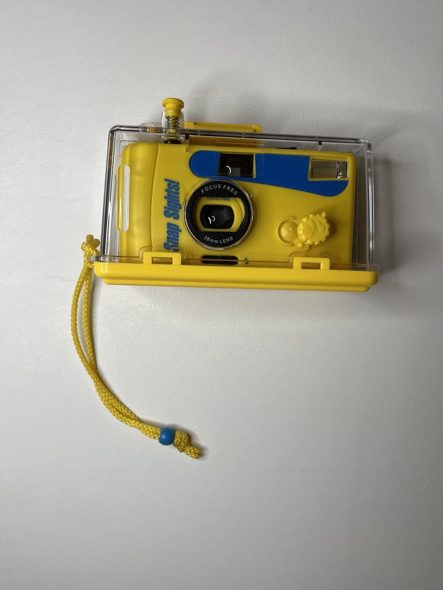 Snap Sights Underwater Camera Focus Free 28 mm Lens Preowned