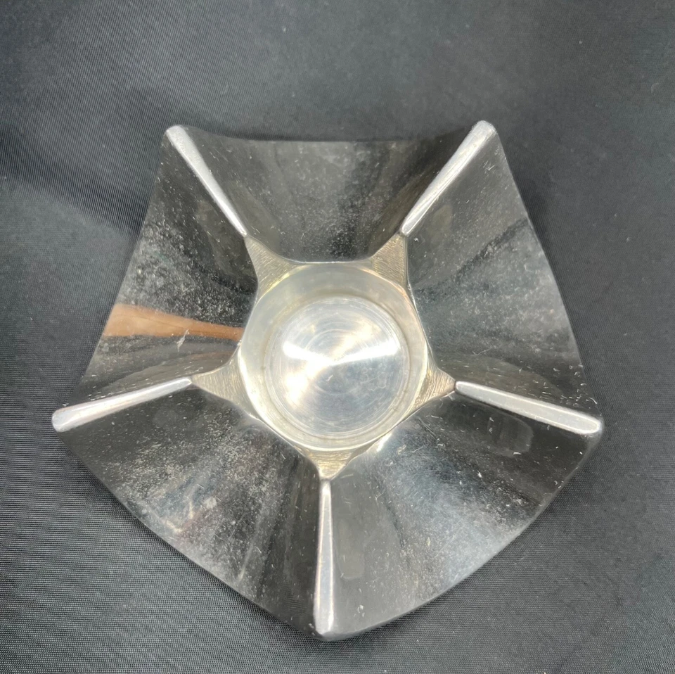 Decoración escandinava modernista tetera de metal fundido calentador pedestal candelabro, 5" Foto 4 de 4