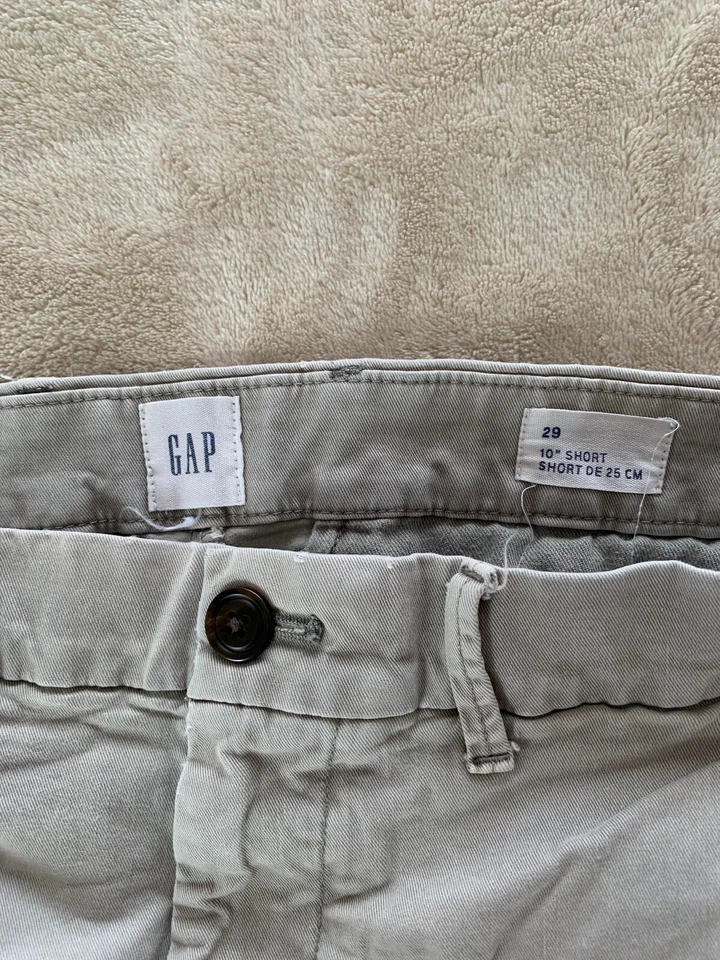 Shorts jeans Gap masculino cinza mistura de algodão frente plana tamanho 29 - Imagem 4 de 4