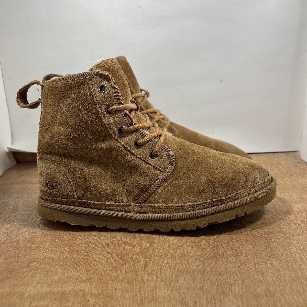 Ugg Harkley Men's Size Shearling Ankle Boots Chukka Chestnut Tan