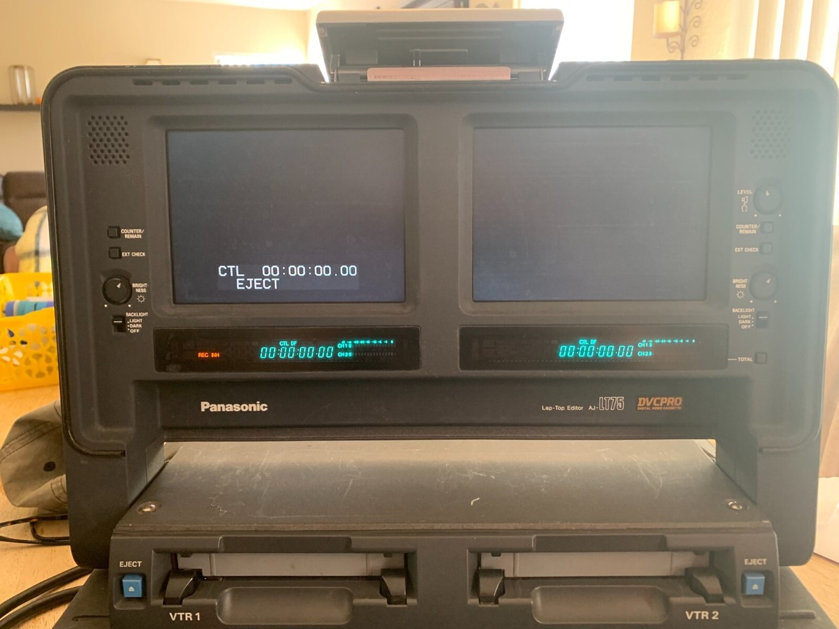 Lecteur/Enregistreur Pro Panasonic AJ-SD755 SDI - Format DVCPRO / DV - Occasion Bon État