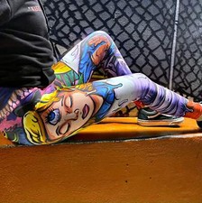 Alice in Wonmdferland Leggings Medium