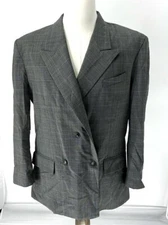 Qasimi NWOT  gray plaid blazer size  mens 38 Plaid Suit Separates Notch Collar