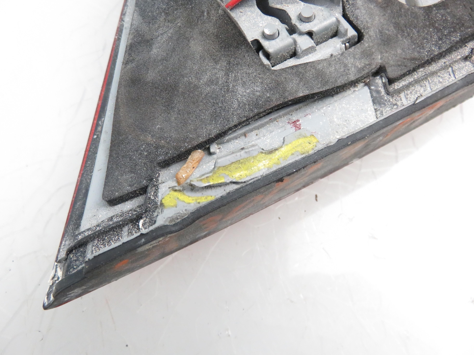 BMW E93 Rückleuchte Heckklappe rechts 7162304 online kaufen | eBay