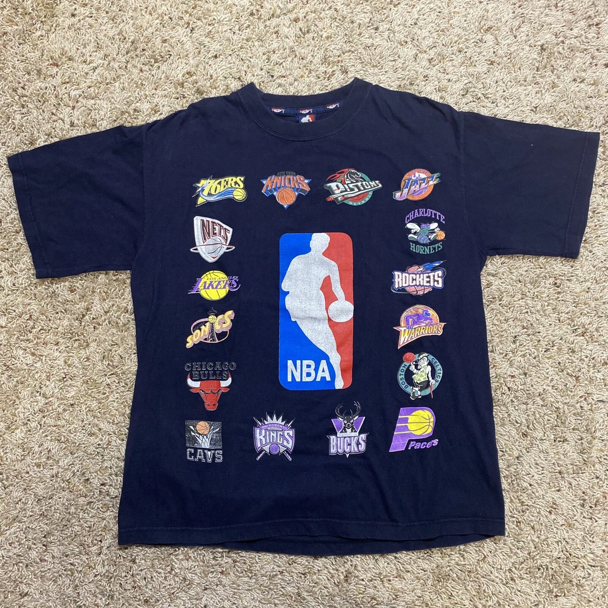 Vintage Y2K NBA Basketball All Over Print Logo T Shirt Large