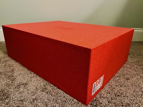 MSCHF BIG RED BOOTS Brand New Size 10 FREE SHIPPING - Picture 3 of 8