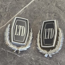 Set Of Of 2 Original Ford Ltd Roof Sail Panel Emblems D5ab 53517a56-bb