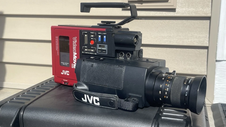RARE! [As-is] Vintage JVC Video Camera GR-C1 Same As The Back to the Future - Image 4 of 4