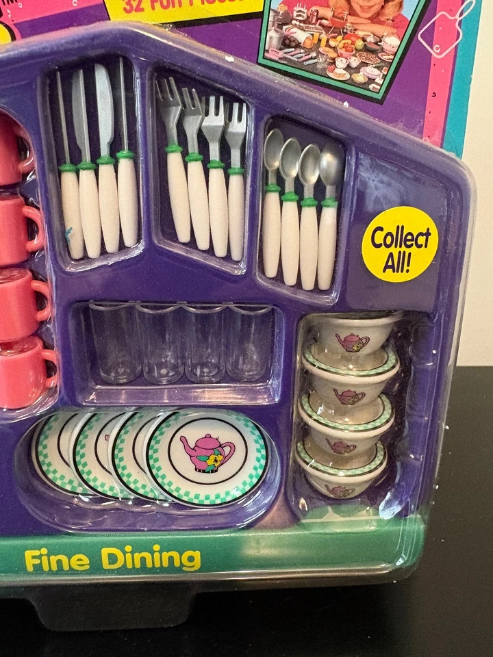 Kitchen Littles Tyco Vintage Juego de Comedor Fino 1995 NRFB Foto 4 de 4