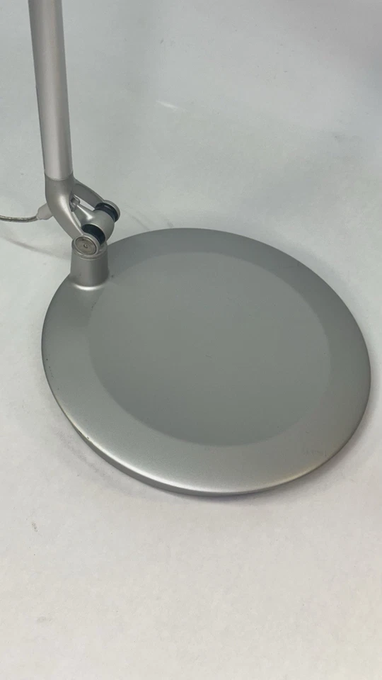 Humanscale Element 790 LED Silver Desk Lamp Working - Image 3 of 4
