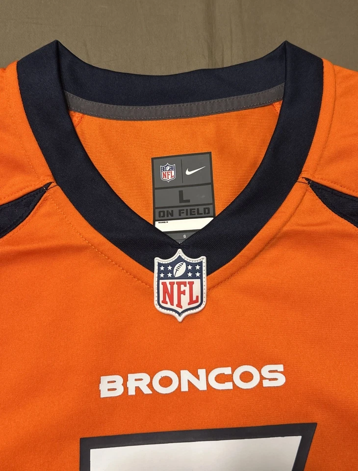 Camiseta Nike Denver Broncos Russell Wilson masculina tamanho grande NFL - Imagem 4 de 4