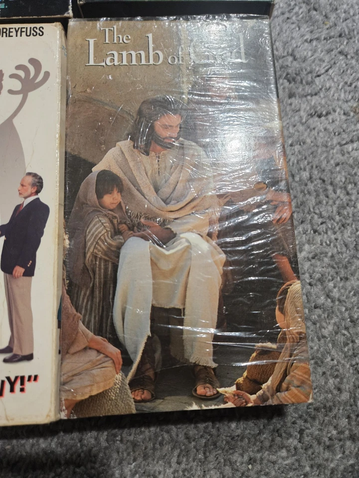 HUGE Lot of 12 Classic VHS Tapes - Tom Cruise, Mel Gibson, Jimmy Stewart -... - Imagem 2 de 4