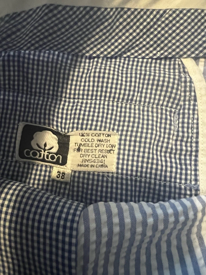 Pantalones Cortos Seersucker, Rayas Azules y Blancas Louis Raphael Talla 38 Foto 4 de 4